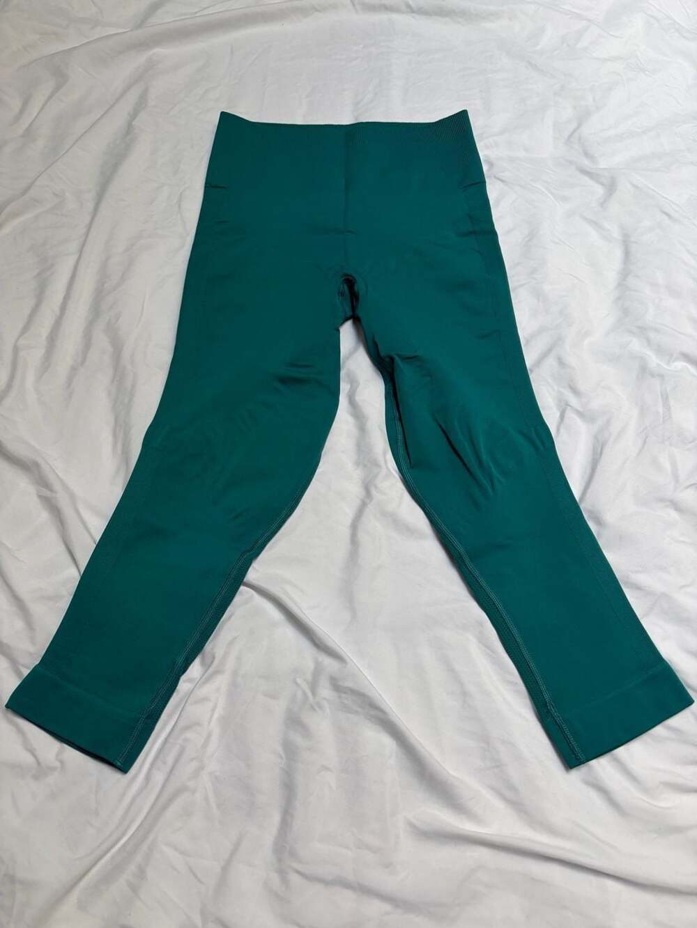 Lululemon  Size 8 Green compression Leggings
